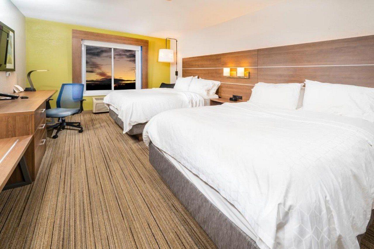 Holiday Inn Express Rochelle By Ihg Экстерьер фото