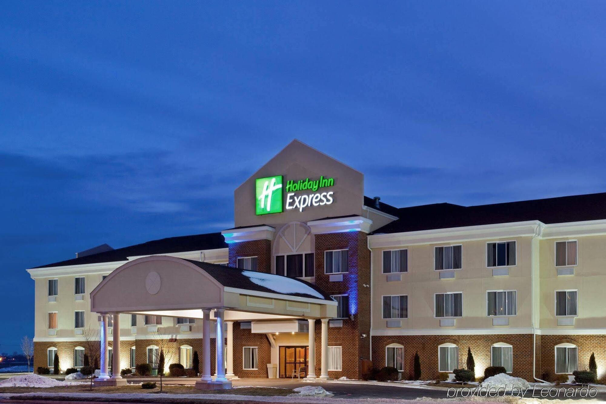 Holiday Inn Express Rochelle By Ihg Экстерьер фото